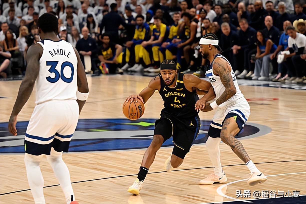 勇士爆发新星，引发争议刷新纪录，关键时刻神级表现球队迎来希望！